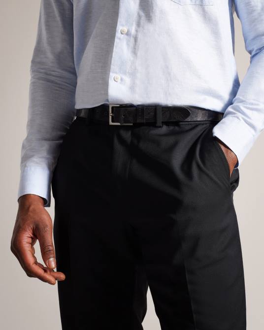 Ted Baker hombres 2ZFP2008 accesorios cinturón de cuero grabado con láser de Whyatt negro