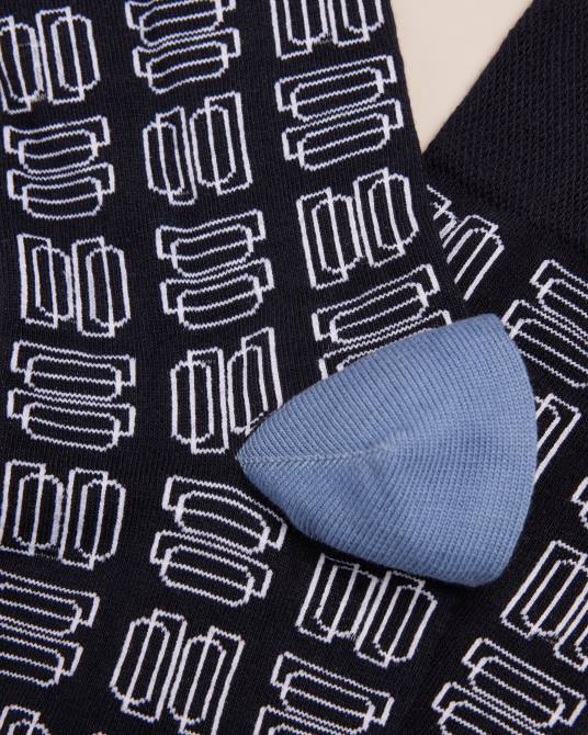 Ted Baker hombres 2ZFP1946 accesorios calcetines con estampado geométrico gridsoc azul marino oscuro