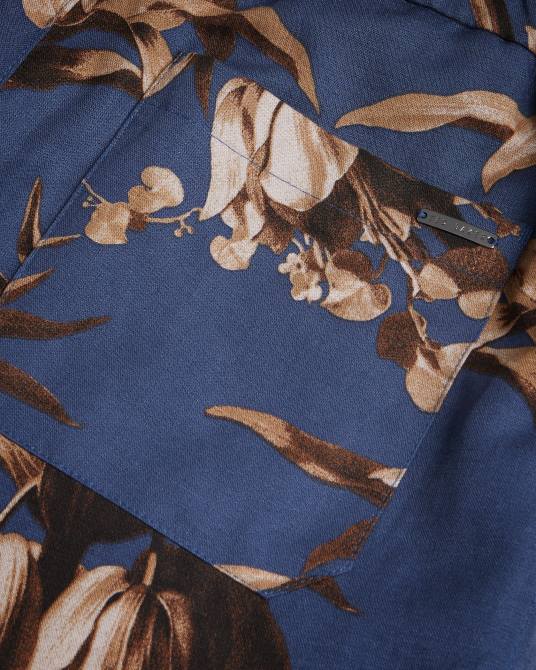 Ted Baker hombres 2ZFP1457 ropa pantalones cortos con estampado botánico canriya Armada