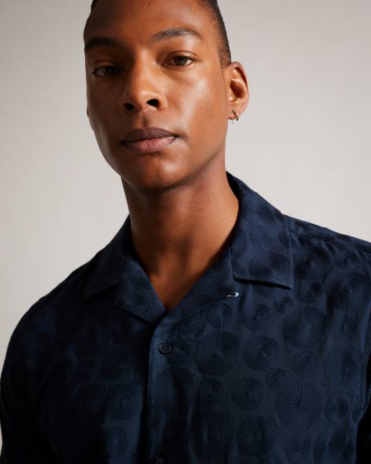 Ted Baker hombres 2ZFP1302 ropa camisa Allbury de manga corta con bordado circular Armada