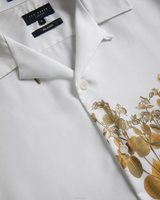Ted Baker hombres 2ZFP1370 ropa Bedmon camisa de manga corta con estampado botánico blanco