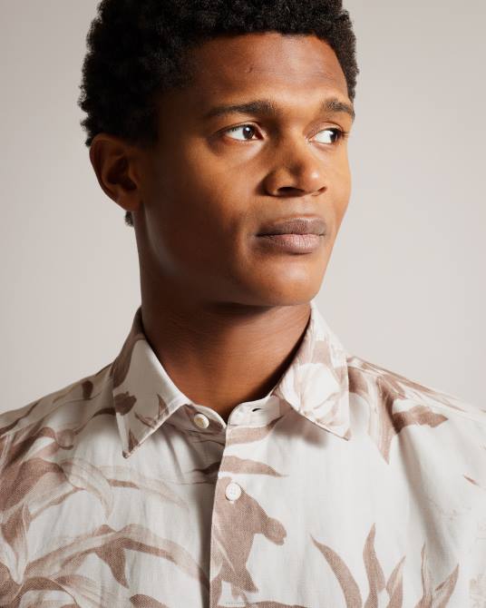 Ted Baker hombres 2ZFP1458 ropa camisa belmar de manga corta con estampado botánico natural