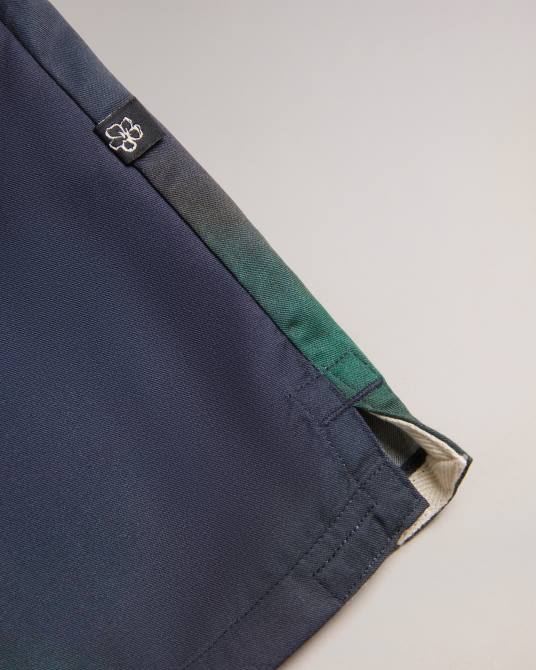 Ted Baker hombres 2ZFP1621 ropa Evesho camisa de manga corta de lyocell con estampado abstracto Armada