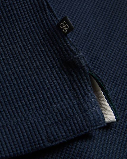 Ted Baker hombres 2ZFP1234 ropa Polo texturizado de corte regular y manga corta Bute Armada