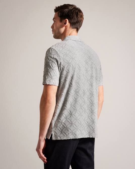 Ted Baker hombres 2ZFP1515 ropa polo maroc de manga corta con cremallera y jacquard marga gris