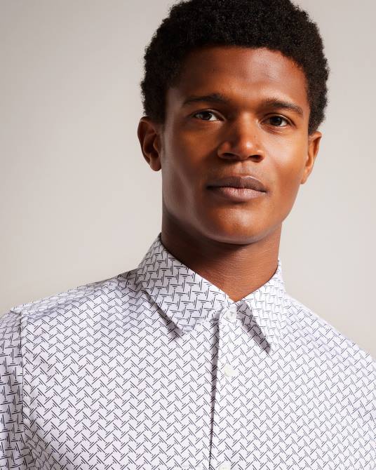 Ted Baker hombres 2ZFP1232 ropa Willuw camisa de manga larga con estampado geométrico blanco