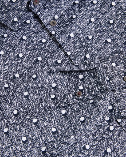 Ted Baker hombres 2ZFP1250 ropa maccle camisa de manga larga con estampado de lunares Armada