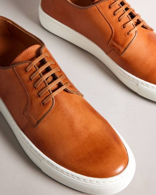 Ted Baker hombres 2ZFP1890 zapatos Zapato derby de piel Kantenb híbrido con zapatillas deportivas. broncearse