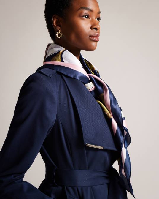 Ted Baker mujer 2ZFP962 accesorios pañuelo cuadrado saallyy de pura seda con estampado floral azul oscuro