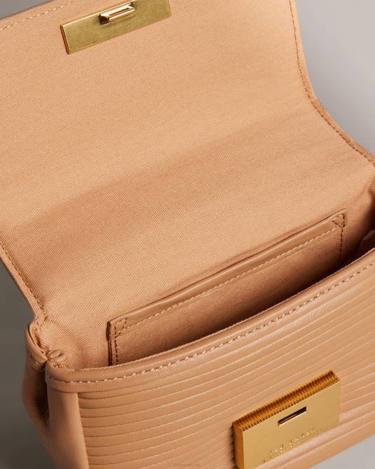 Ted Baker mujer 2ZFP704 bolsas bandolera plisada pyalily camello