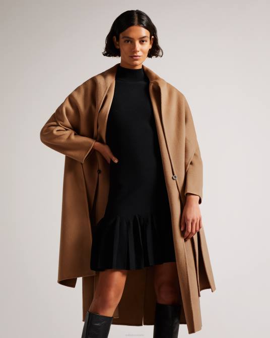 Ted Baker mujer 2ZFP290 ropa abrigo solanna con detalle de bufanda de lana doble camello