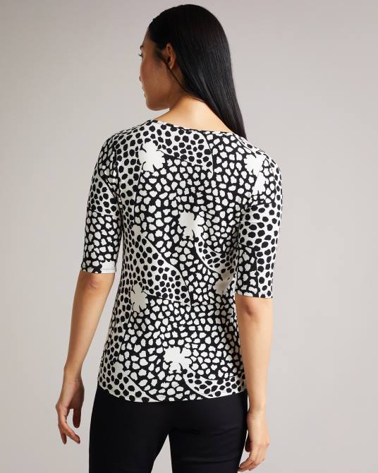 Ted Baker mujer 2ZFP489 ropa lucyz camiseta ajustada con cuello en V negro