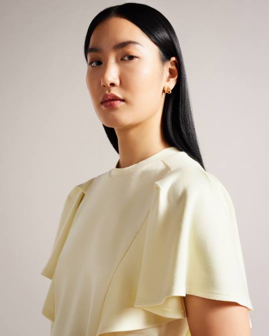 Ted Baker mujer 2ZFP40 ropa nikilaa camiseta con mangas cuadradas y volantes amarillo claro