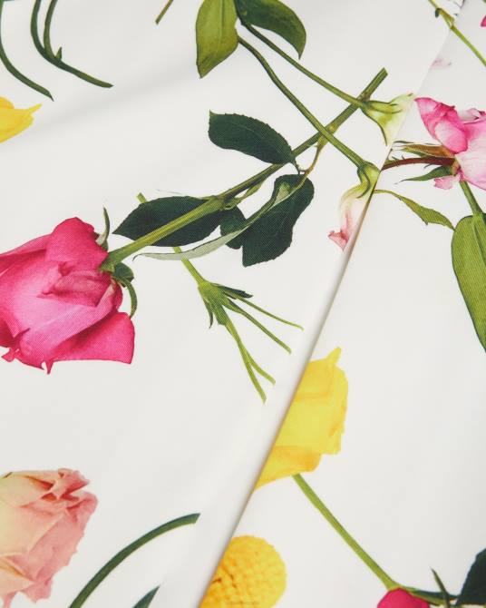 Ted Baker mujer 2ZFP171 ropa vestido ajustado con escote Bardot y estampado floral de Loveina blanco