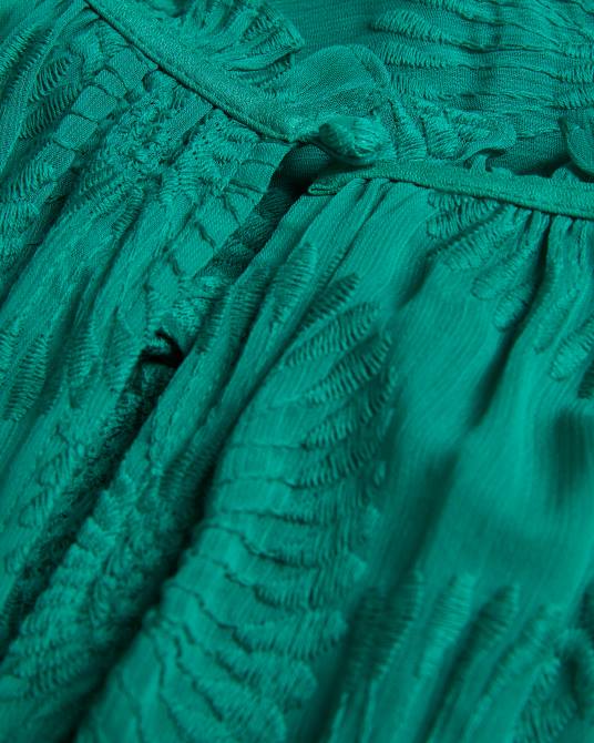 Ted Baker mujer 2ZFP464 ropa Vestido midi bordado Floryah con falda escalonada verde