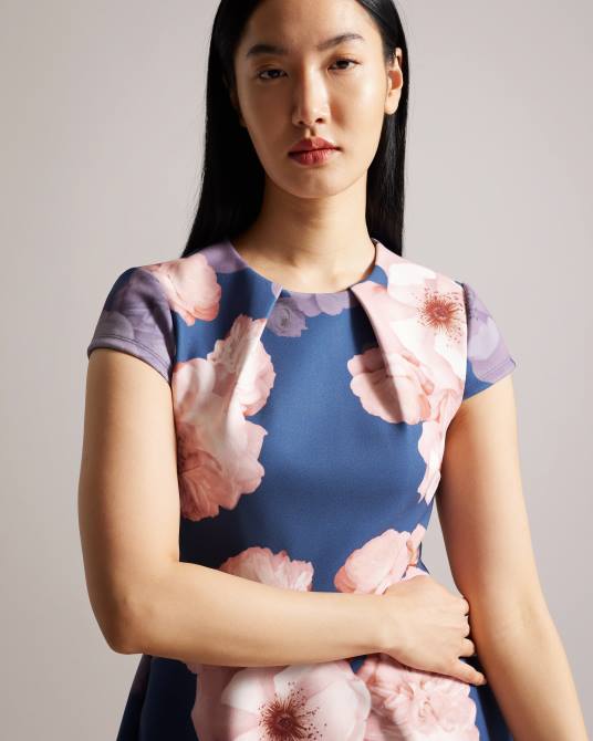 Ted Baker mujer 2ZFP55 ropa vestido skater trinia con estampado floral azul oscuro