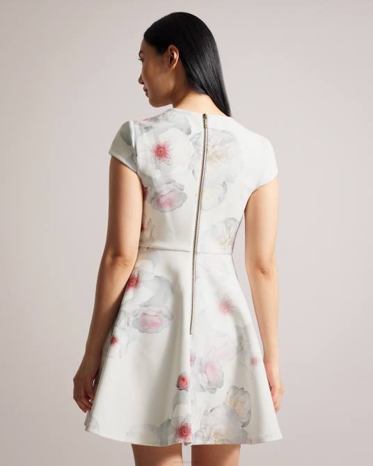 Ted Baker mujer 2ZFP61 ropa vestido skater trinia con estampado floral natural