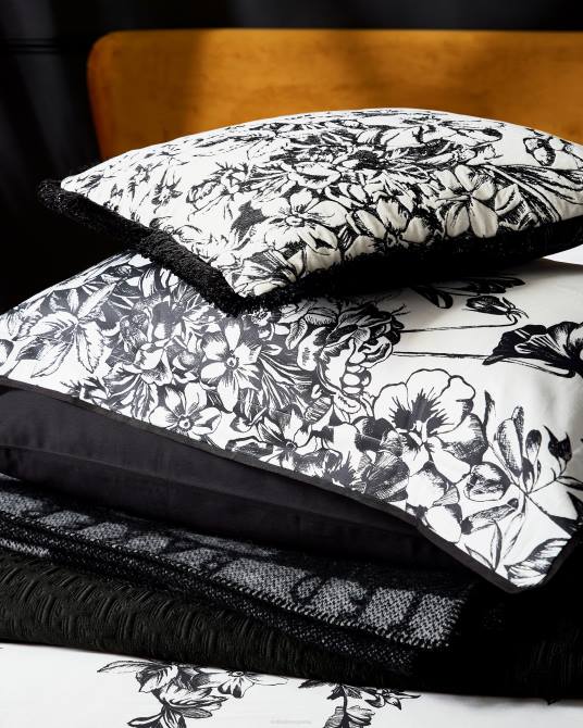 Ted Baker recopilación 2ZFP2091 artículos para el hogar almohada floral audina elegancia blanco